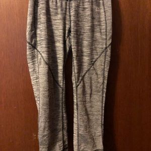 gray athletic leggings